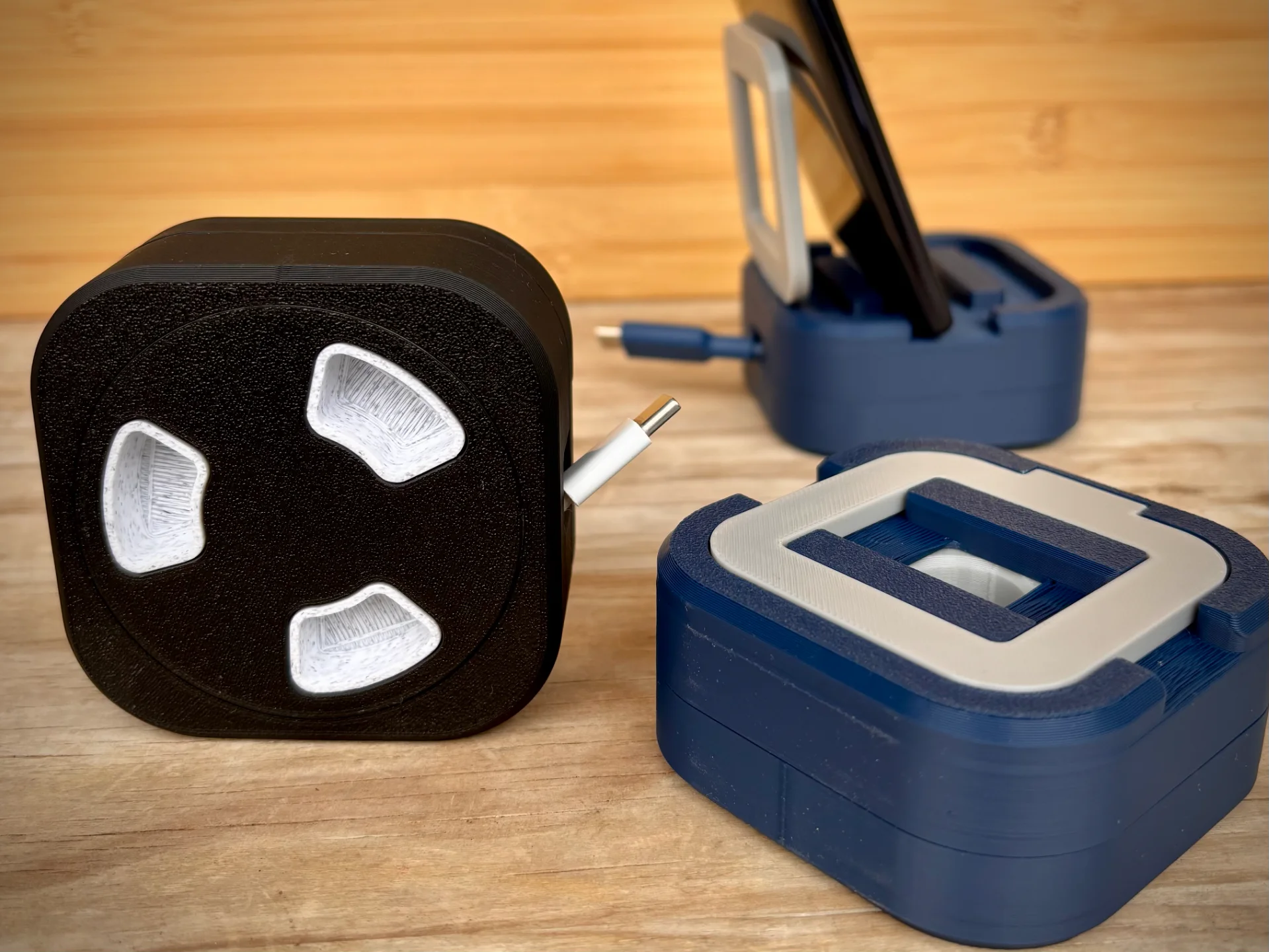 پایه نگهدارنده موبایل با نظم‌دهنده کابل | مدل جمع‌شونده — تصویر 5